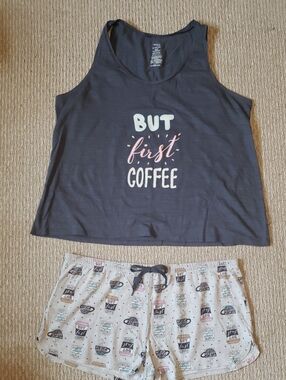 Secret Treasures Womens Gray Tank & Cream Coffee-Print Pajama Short Set
